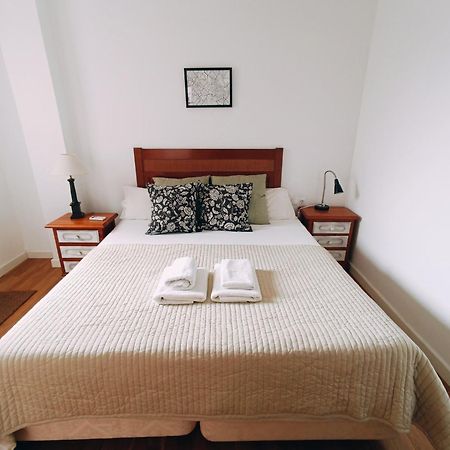 Bolivia Beach Apartments マラガ エクステリア 写真