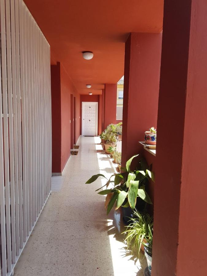 Bolivia Beach Apartments マラガ エクステリア 写真